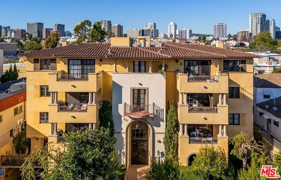 10617 Eastborne Avenue #PH1, Los Angeles, CA 90024 - #3