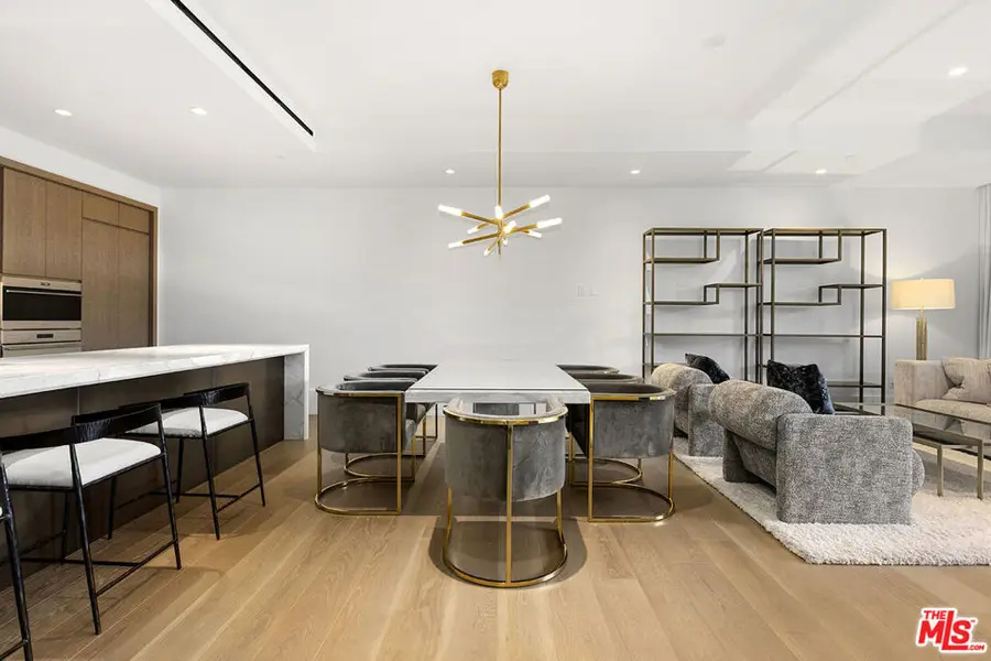 8420 W Sunset Boulevard #405, West Hollywood, CA 90069 - Image #3