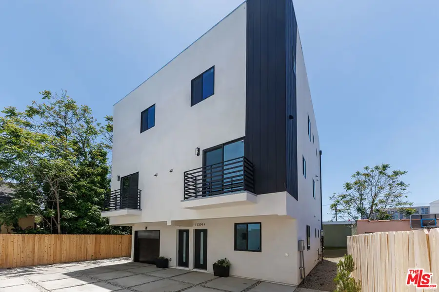 11314 Martha Street, North Hollywood, CA 91601 - Image #3