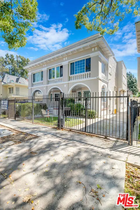 1220 W 27th Street, Los Angeles, CA 90007 - #2