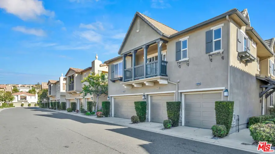 28452 Santa Rosa Lane, Santa Clarita, CA 91350 - Image #3