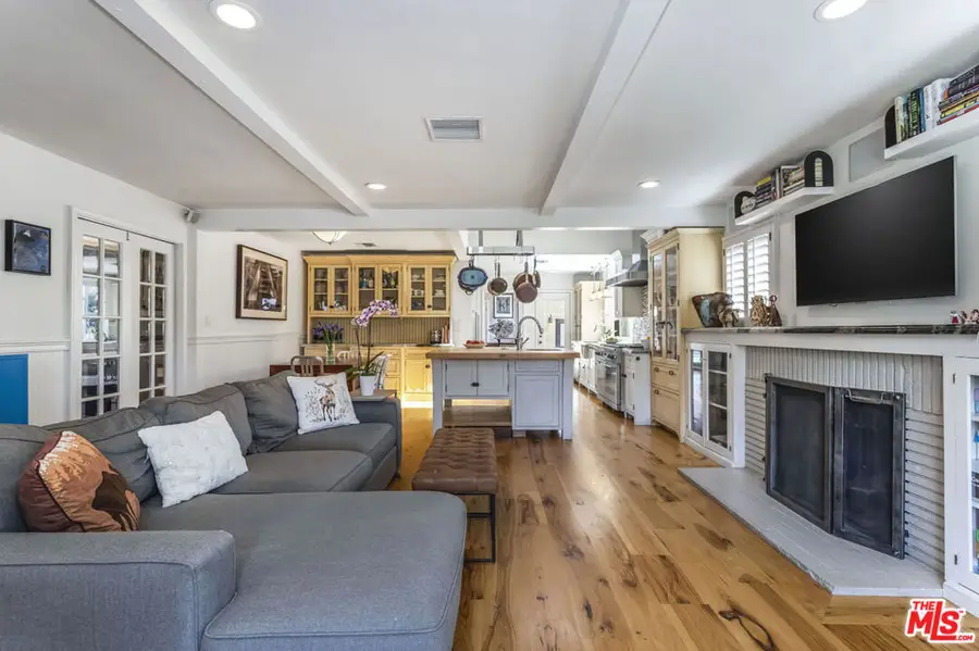 5232 Irvine Avenue, North Hollywood, CA 91601 - #3