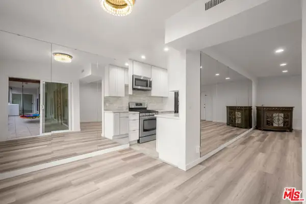 423 S Rexford Drive #202, Beverly Hills, CA 90212