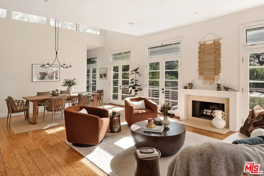 2640 N Commonwealth Avenue, Los Angeles, CA 90027 - #2