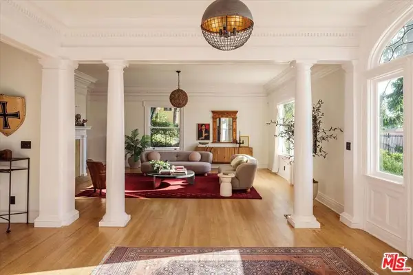 901 Isabel Street, Los Angeles, CA 90065