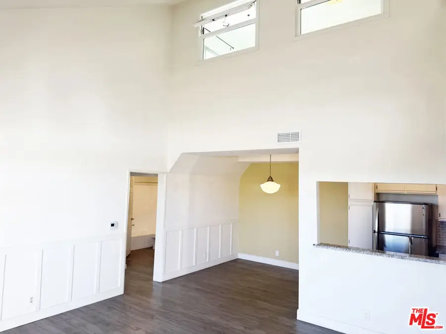 13801 Oxnard Street #206, Valley Glen, CA 91401 - Image #3