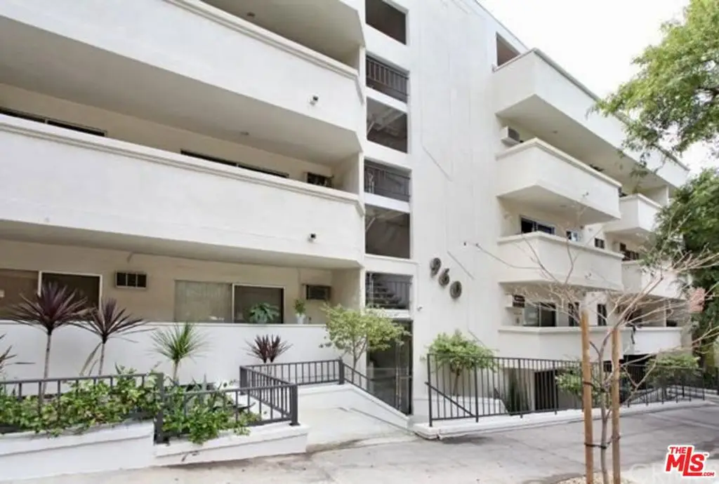 960 Larrabee Street #116, West Hollywood, CA 90069 - Image #1
