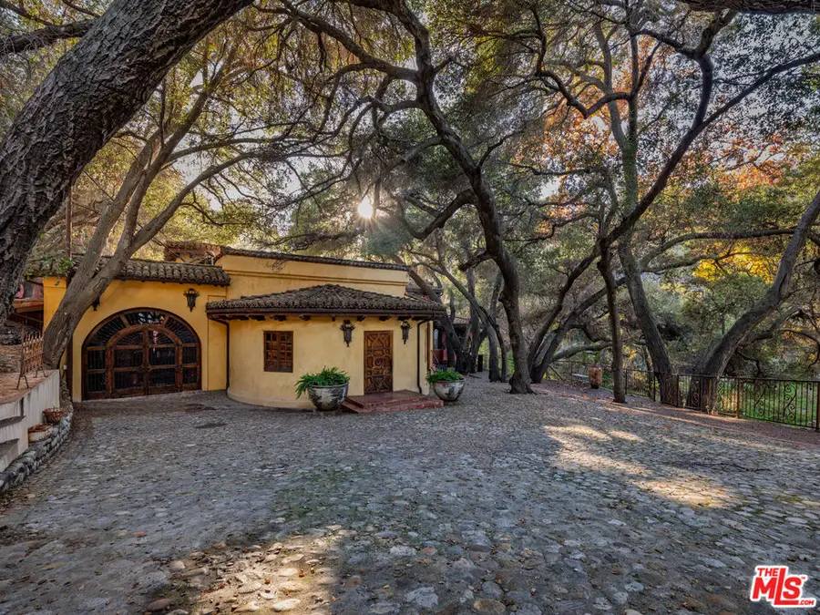 1135 N Topanga Canyon Boulevard, Topanga, CA 90290 - Image #3