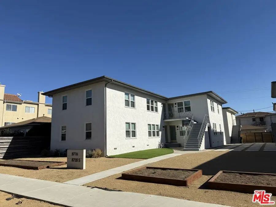 8716 Ramsgate Avenue, Los Angeles, CA 90045 - Image #3