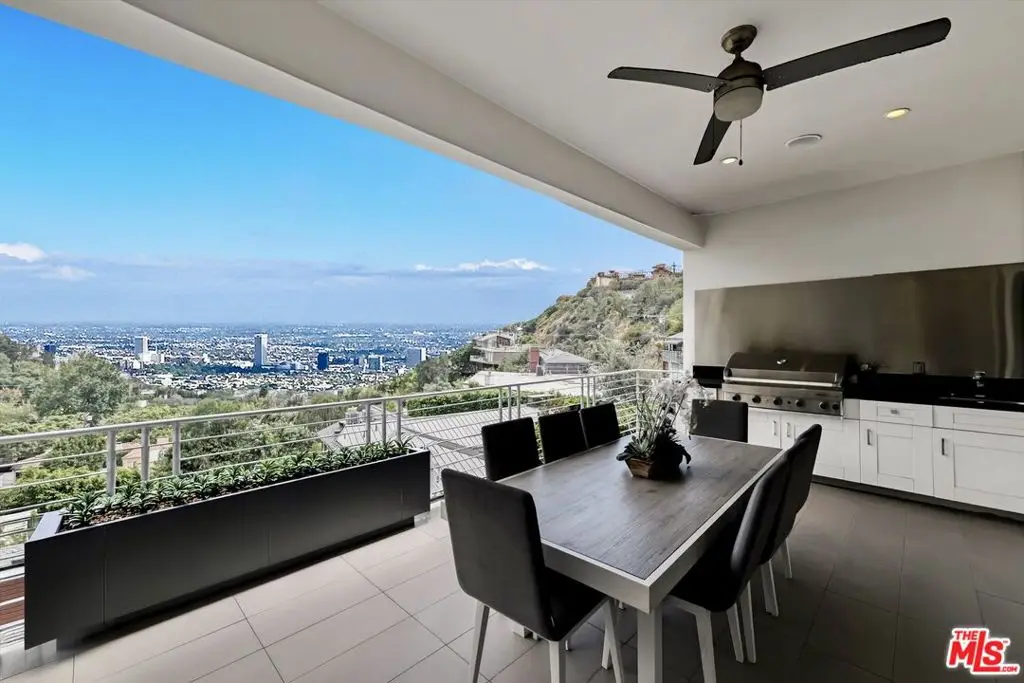 8827 Evanview Drive, Los Angeles, CA 90069 - #1