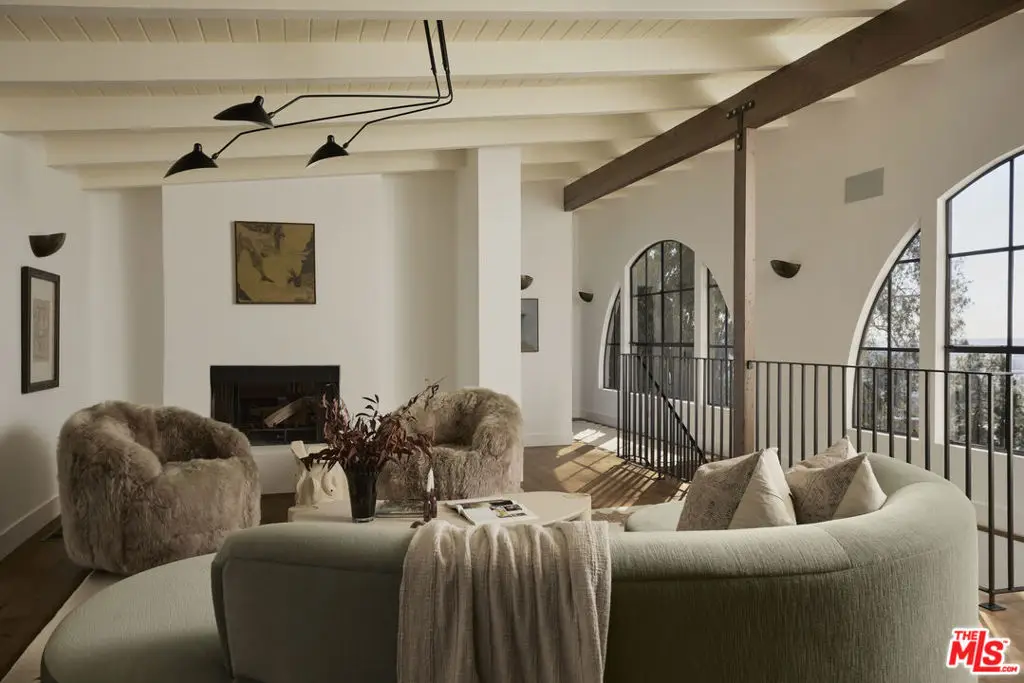 2039 N Gramercy Place, Los Angeles, CA 90068 - Image #1