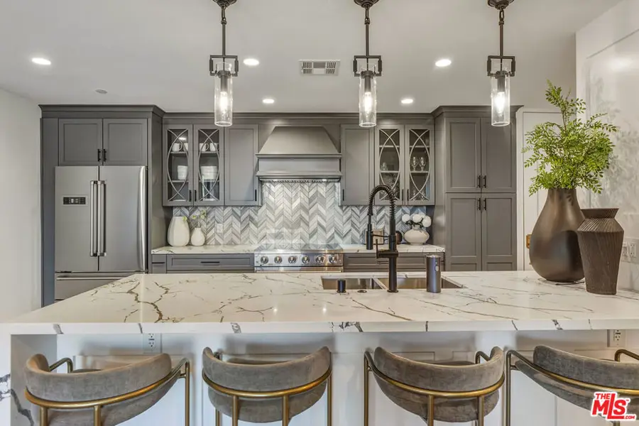 121 S Hope Street #334, Los Angeles, CA 90012 - Image #2