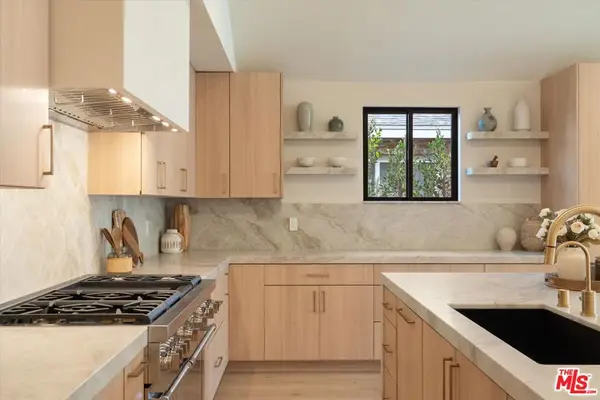 13949 Cumpston Street, Sherman Oaks, CA 91401