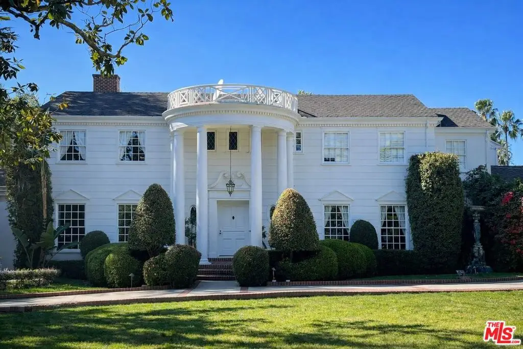 251 N Bristol Avenue, Los Angeles, CA 90049 - Image #1