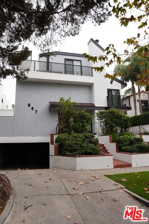 847 17th Street #1, Santa Monica, CA 90403 - Image #2
