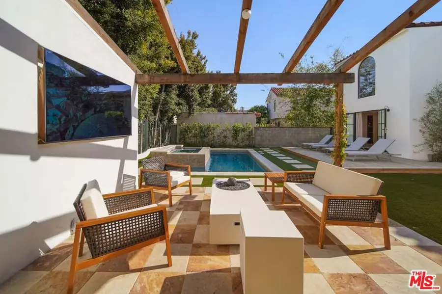 180 S Vista Street, Los Angeles, CA 90036 - Image #3