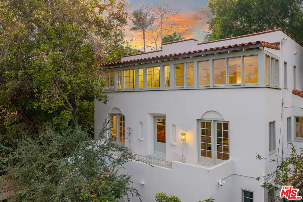 5944 Manola Way, Los Angeles, CA 90068 - Image #1