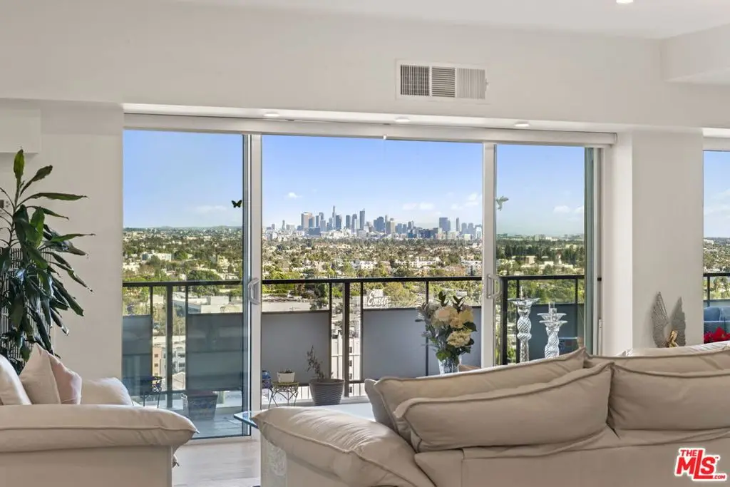 1155 N La Cienega Boulevard #1002, West Hollywood, CA 90069 - Image #1