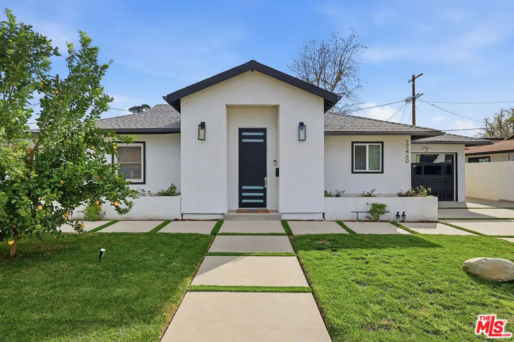 17460 Cohasset Street, Van Nuys, CA 91406 - #1