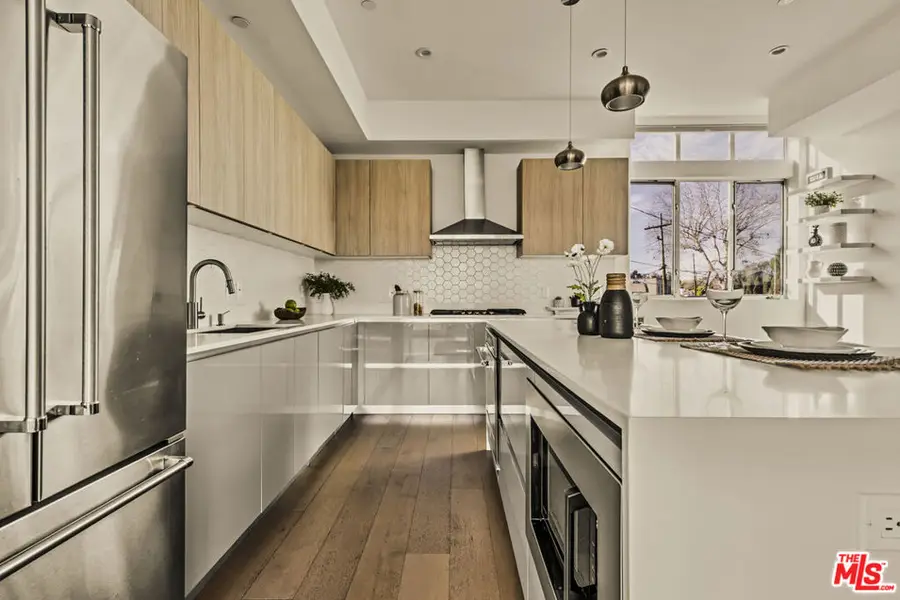 3109 S Dakota Drive, Los Angeles, CA 90034 - Image #3