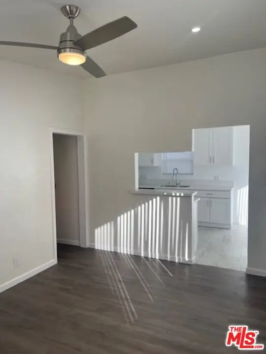 959 E 105th Street, Los Angeles, CA 90002 - Image #3