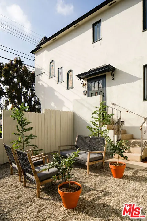 3761 Monon Street, Los Angeles, CA 90027 - Image #2