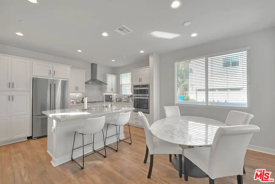 629 Daniel Freeman Circle, Inglewood, CA 90301 - Image #3