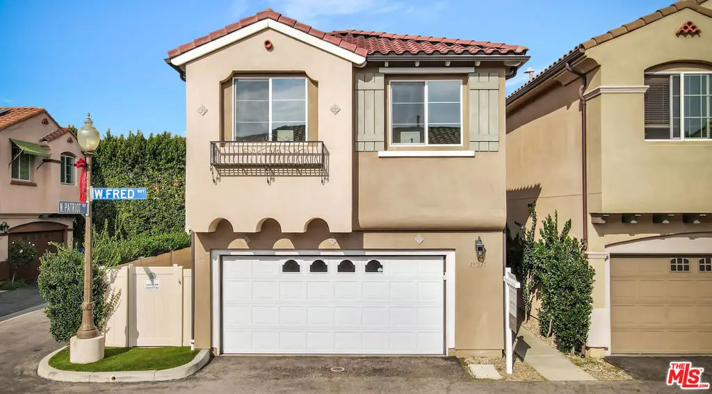 15215 W Fred Way, Van Nuys, CA 91405 - Image #1