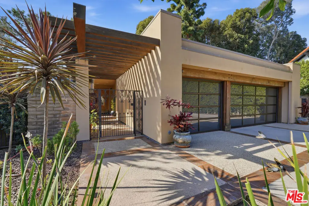 17424 Cumpston Street, Encino, CA 91316 - Image #1