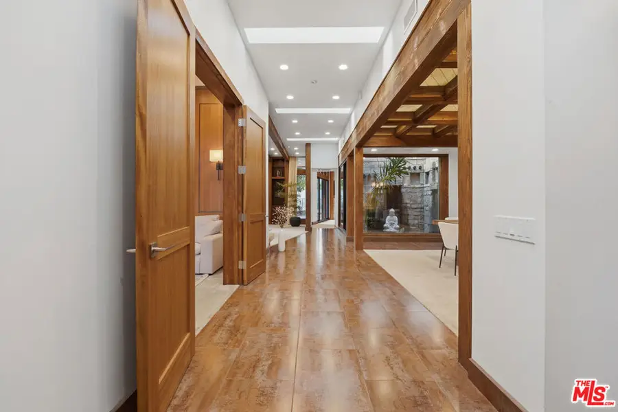 17424 Cumpston Street, Encino, CA 91316 - Image #2