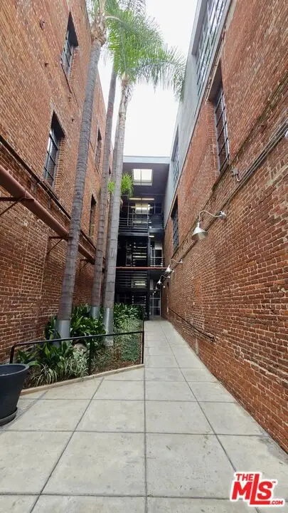 500 Molino Street #214, Los Angeles, CA 90013 - #3