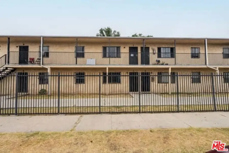 9823 S Main Street, Los Angeles, CA 90003 - #2