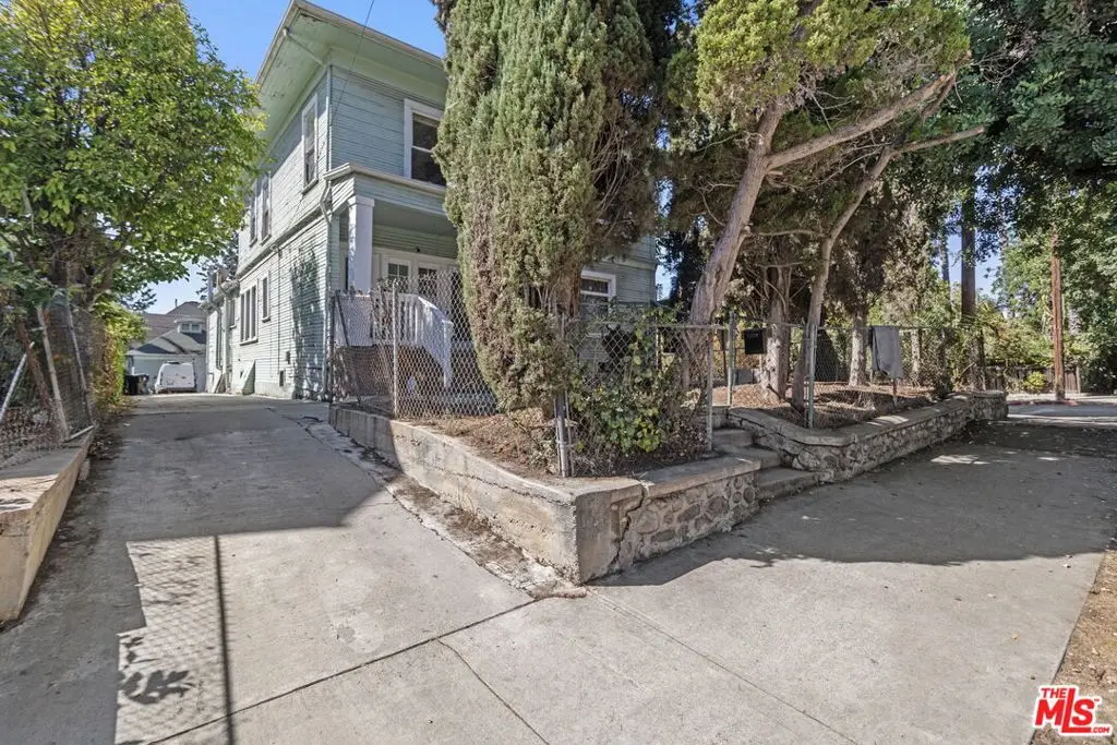 1348 Kellam Avenue, Los Angeles, CA 90026 - Image #1