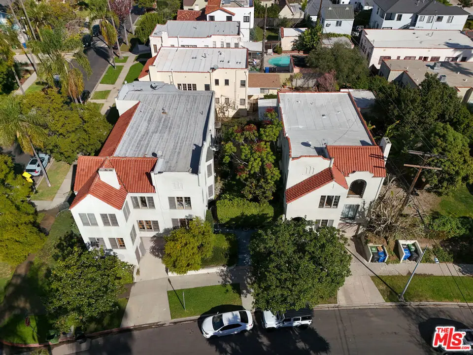 1040 S Longwood Avenue, Los Angeles, CA 90019 - Image #1