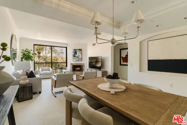 11847 Gorham Avenue #302, Los Angeles, CA 90049