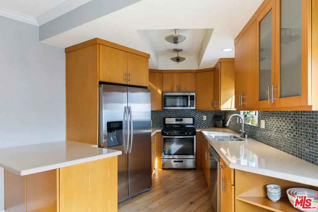 832 Palm Avenue #105, West Hollywood, CA 90069 - Image #1