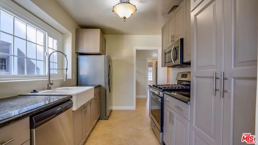 1306 S Longwood Avenue, Los Angeles, CA 90019 - Image #3