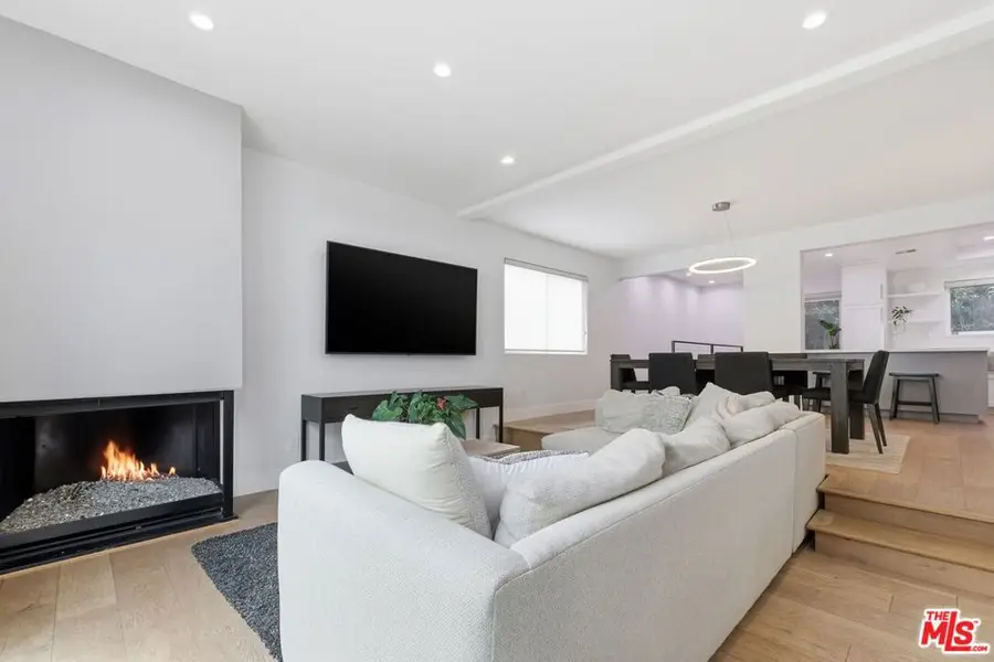910 19th Street #101, Santa Monica, CA 90403 - #2