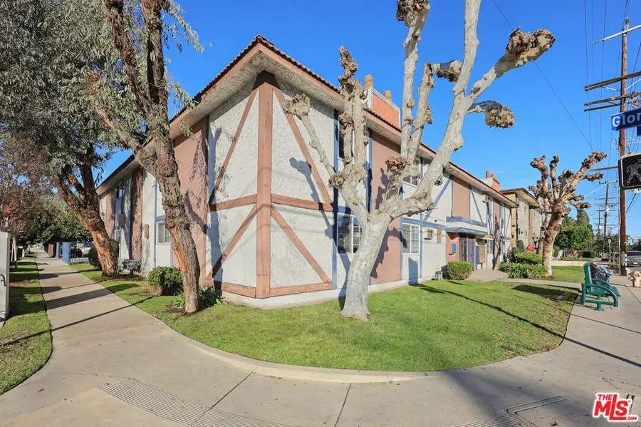 15865 Vanowen Street, Van Nuys, CA 91406 - Image #3