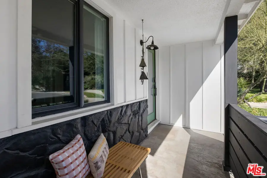 2589 El Sol Avenue, Altadena, CA 91001 - #3