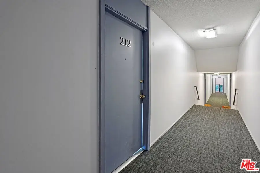 968 Larrabee Street #212, West Hollywood, CA 90069 - Image #2