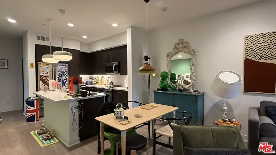 5079 Cedar Avenue, Long Beach, CA 90805 - #2