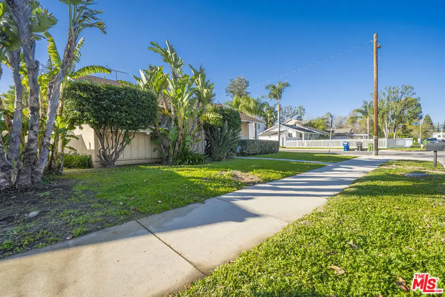 22656 Clarendon Street, Woodland Hills, CA 91367 - Image #2