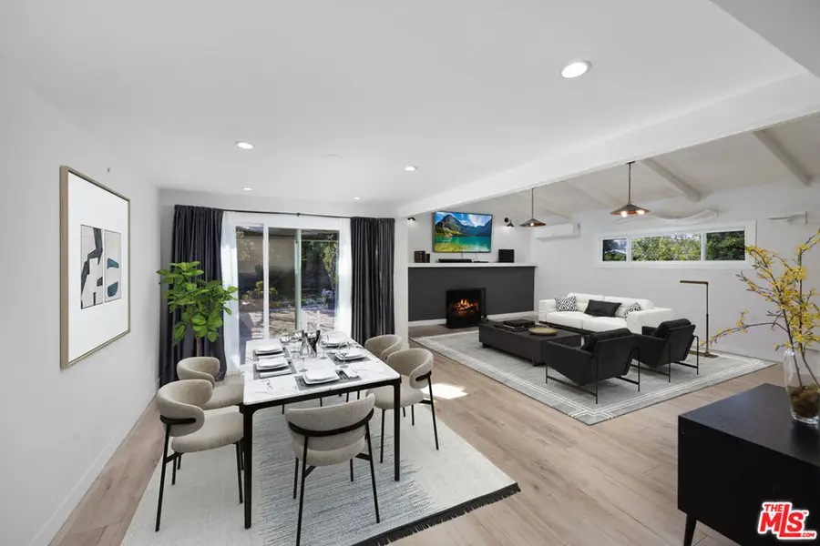 5751 Andasol Avenue, Encino, CA 91316 - Image #2