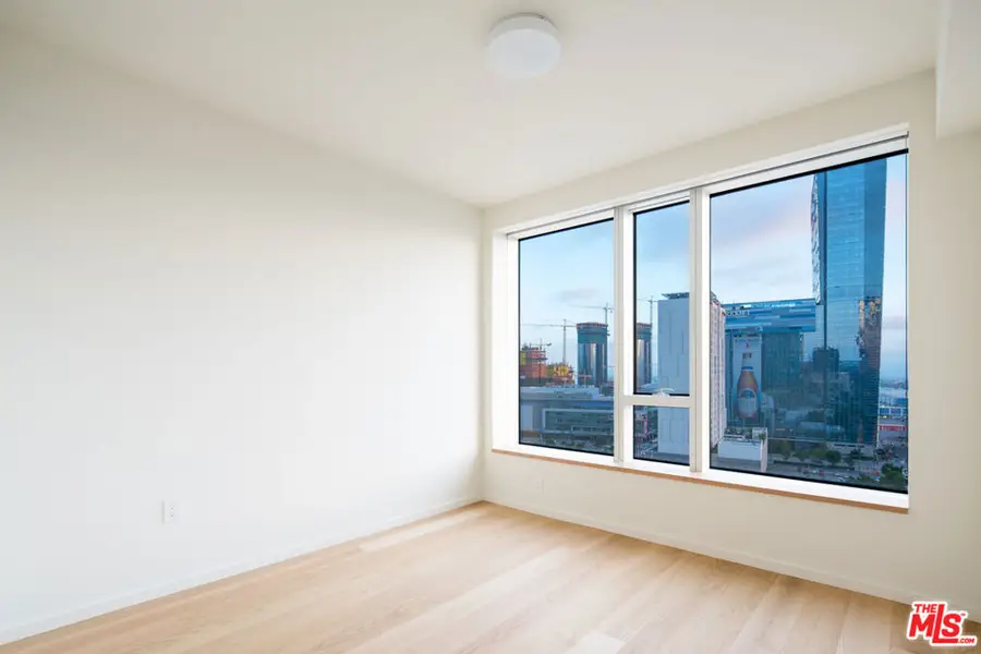 889 Francisco Street #1002, Los Angeles, CA 90017 - Image #3