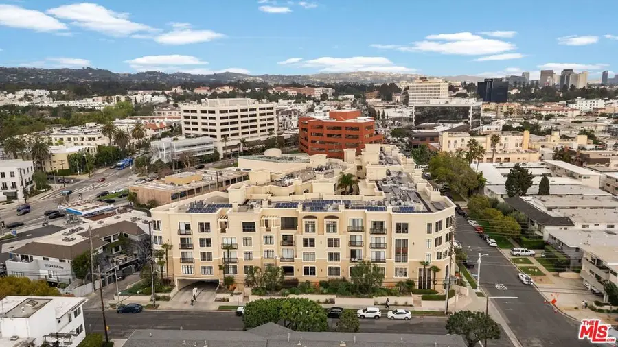 11847 Gorham Avenue #406, Los Angeles, CA 90049 - Image #2