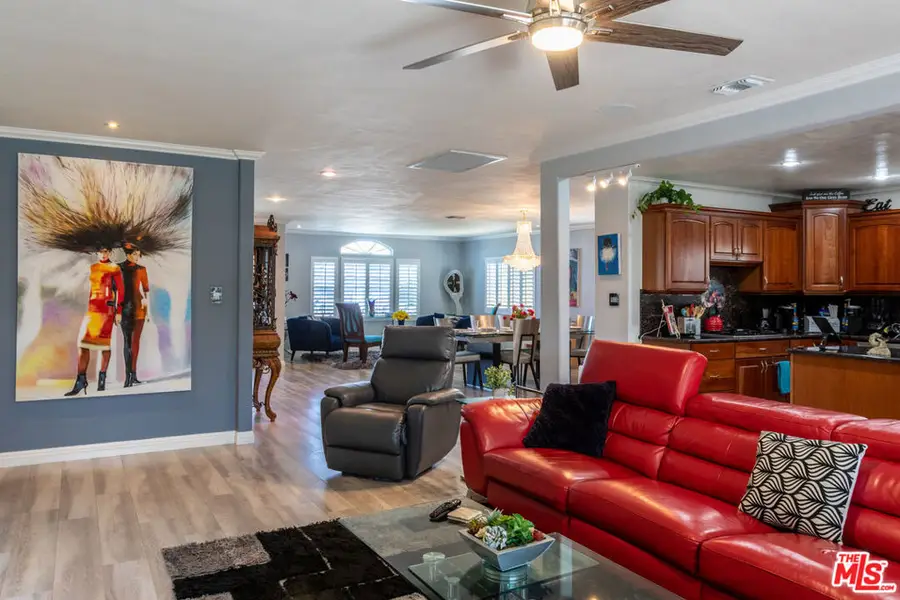 5912 S Halm Avenue, Los Angeles, CA 90056 - Image #2