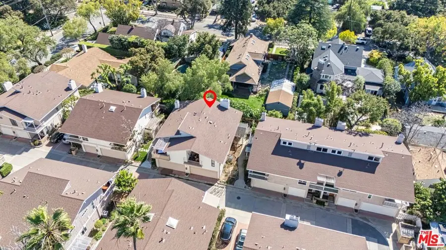 328 W 7th Street, Claremont, CA 91711 - #3