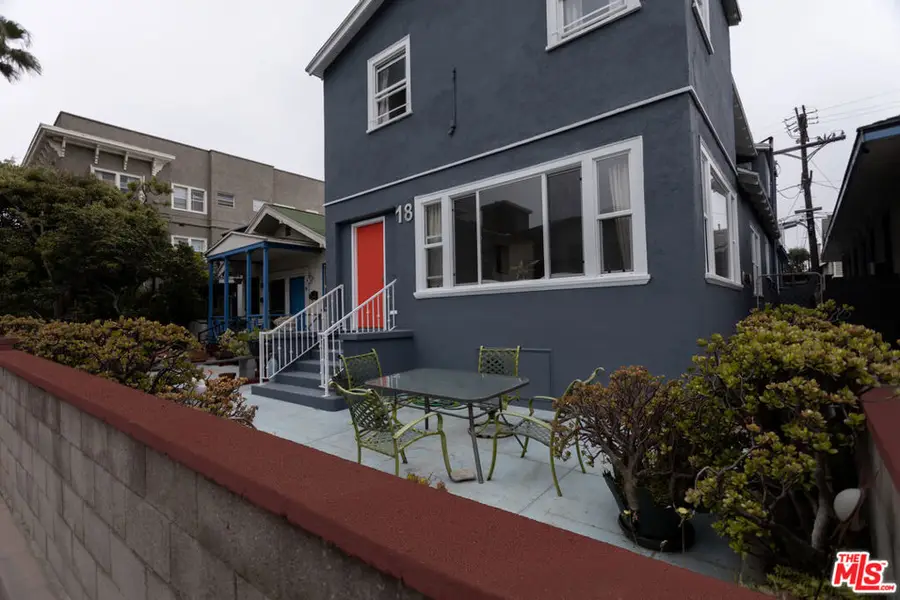 18 Breeze Avenue, Venice, CA 90291 - Image #3