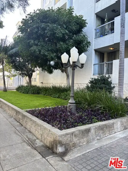 321 N Oakhurst Drive #306, Beverly Hills, CA 90210 - #3